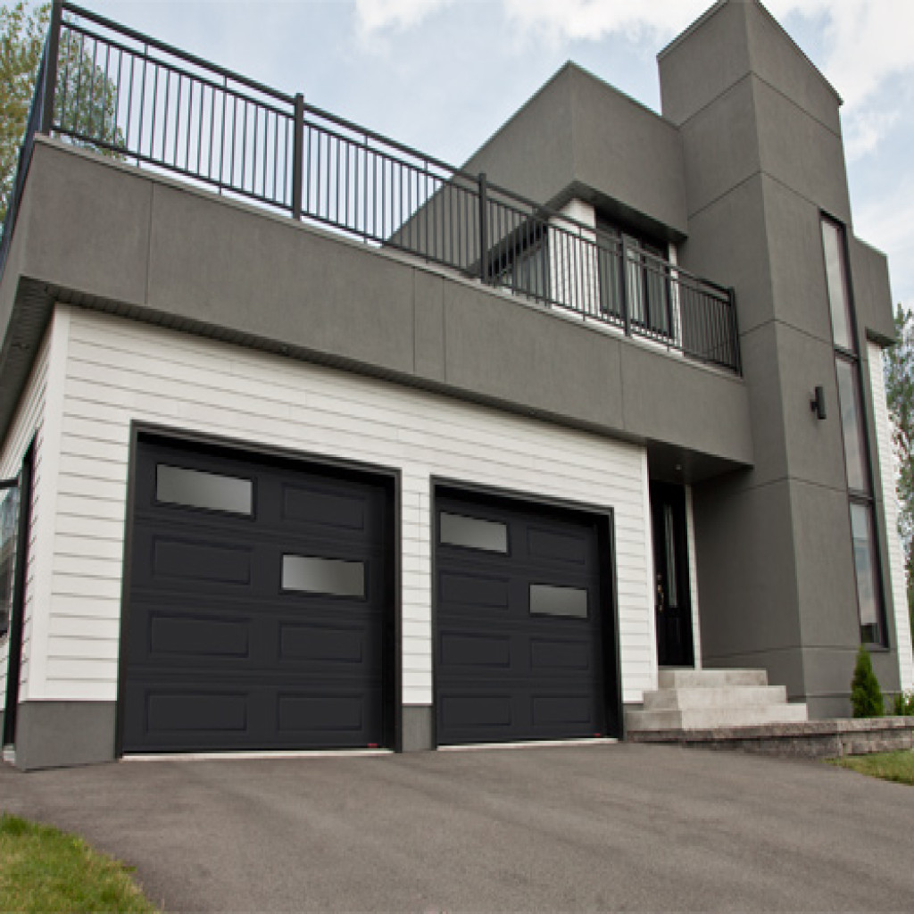 Modern Contemproray Garage Doors,Offset Window layout Modern Garage