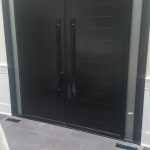 Double Door Entry Multipoint Lock Black Stainless Steel Bar